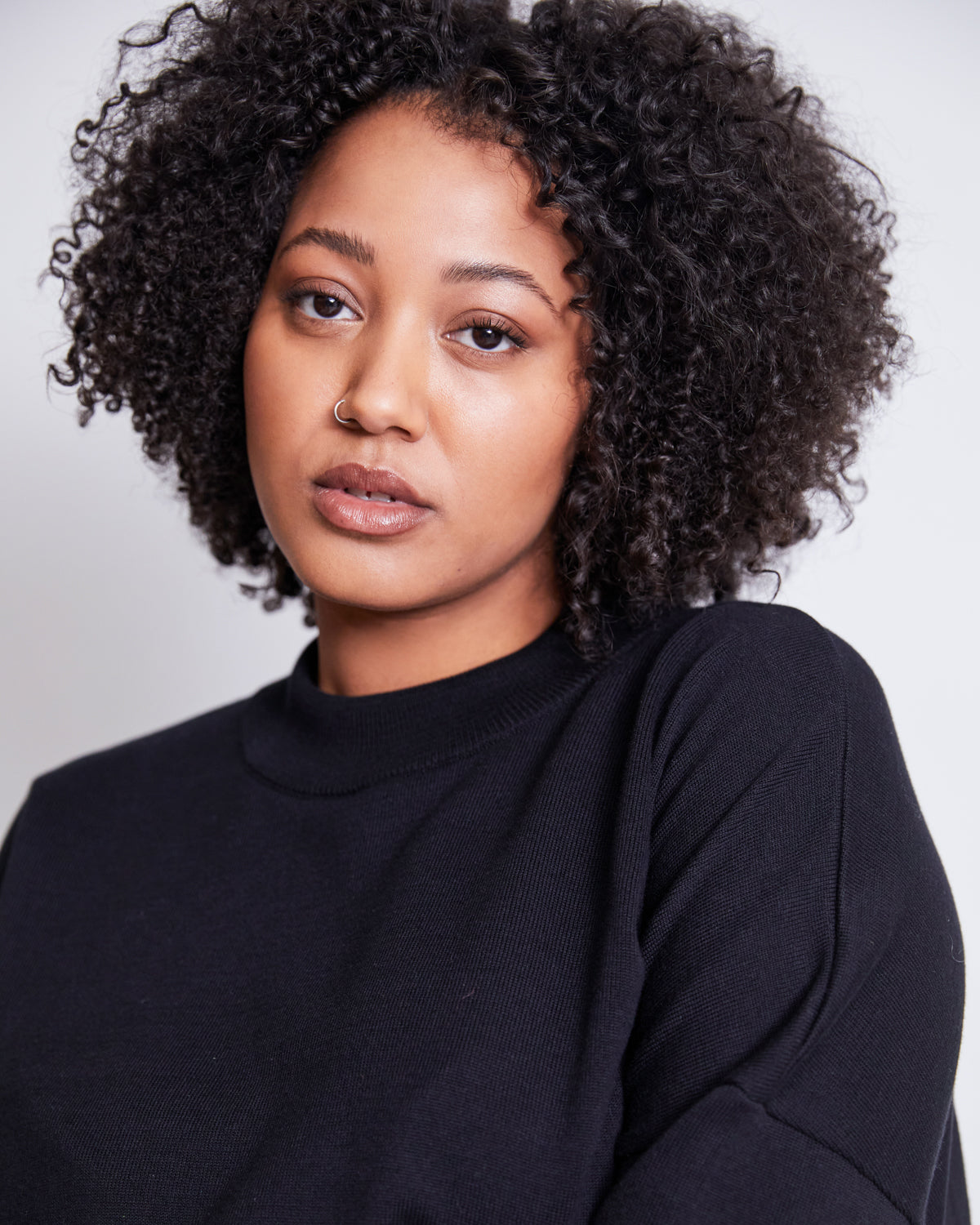 JUMPER YIN (GOTS) - black