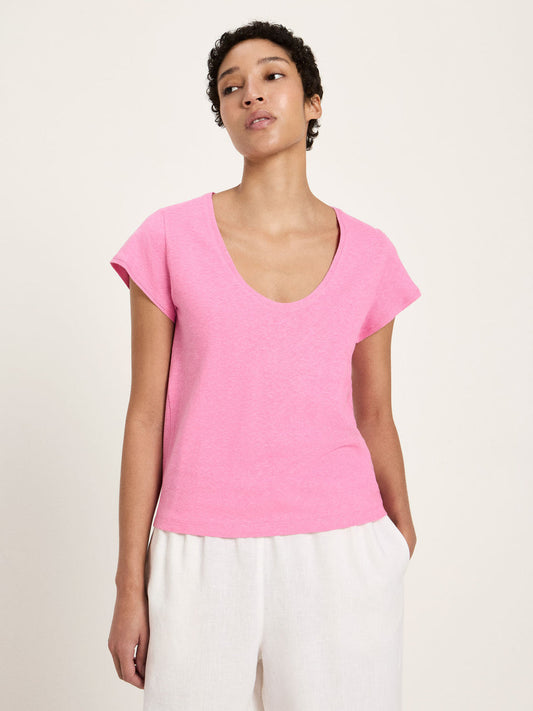 SHIRT mit tiefem Ausschnit (OCS) - bright orchid