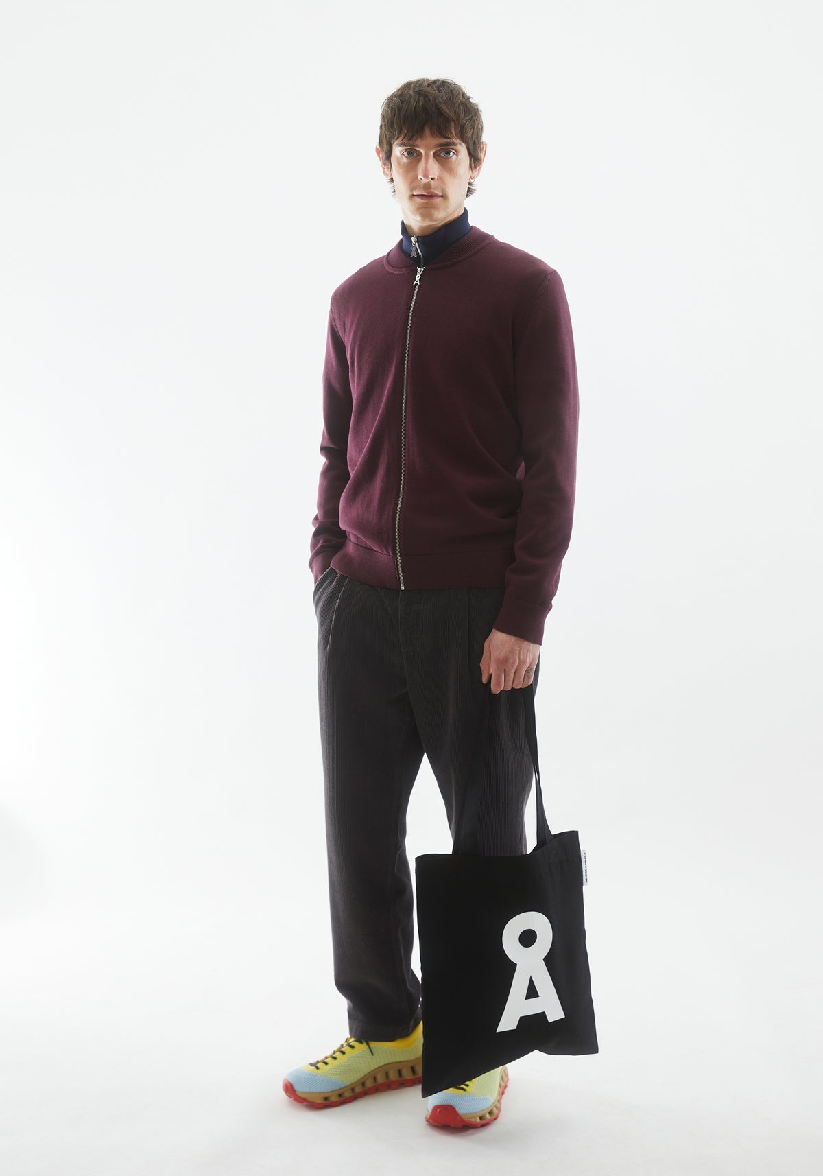 Strickjacke AGAAMON - diverse Faben