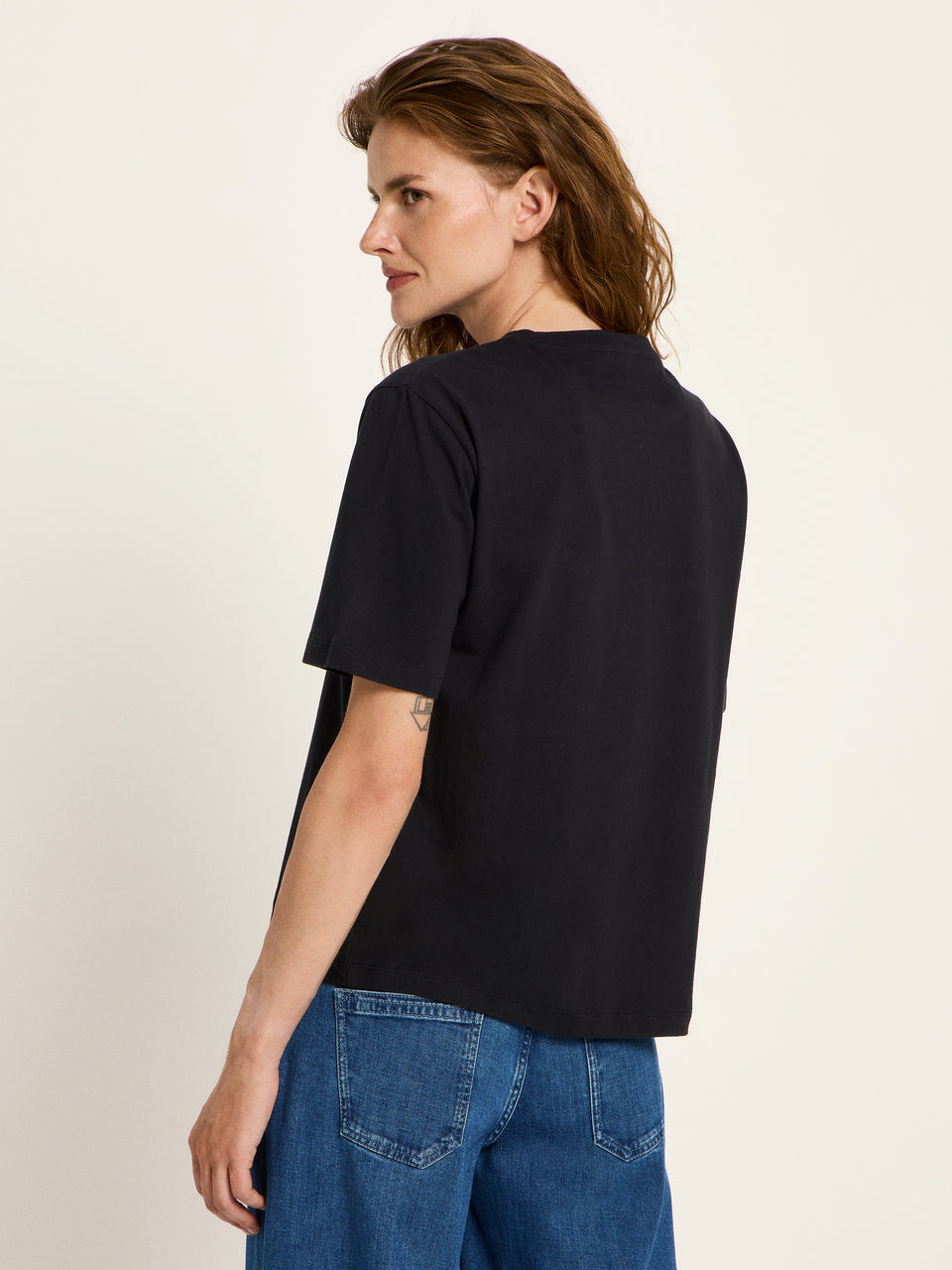STATEMENTSHIRT (GOTS) - black + Leoherz