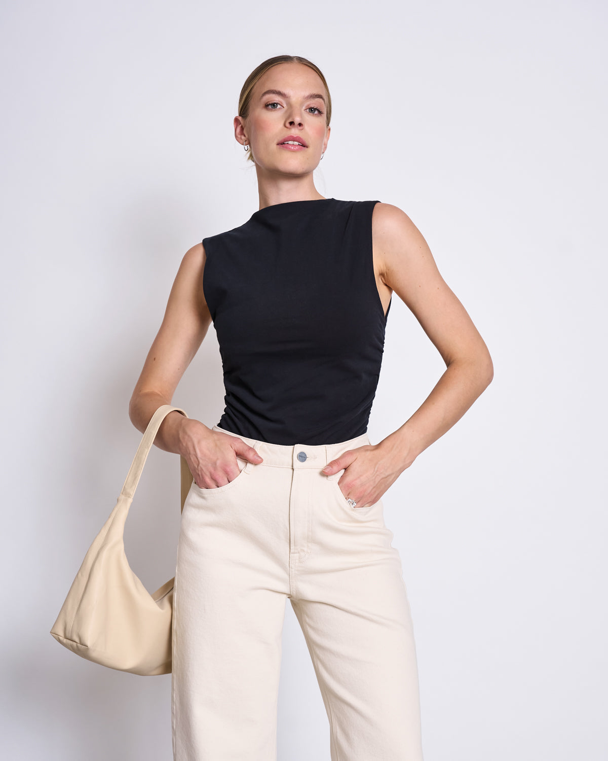 RUFFLE TOP RAFO (GOTS) - black