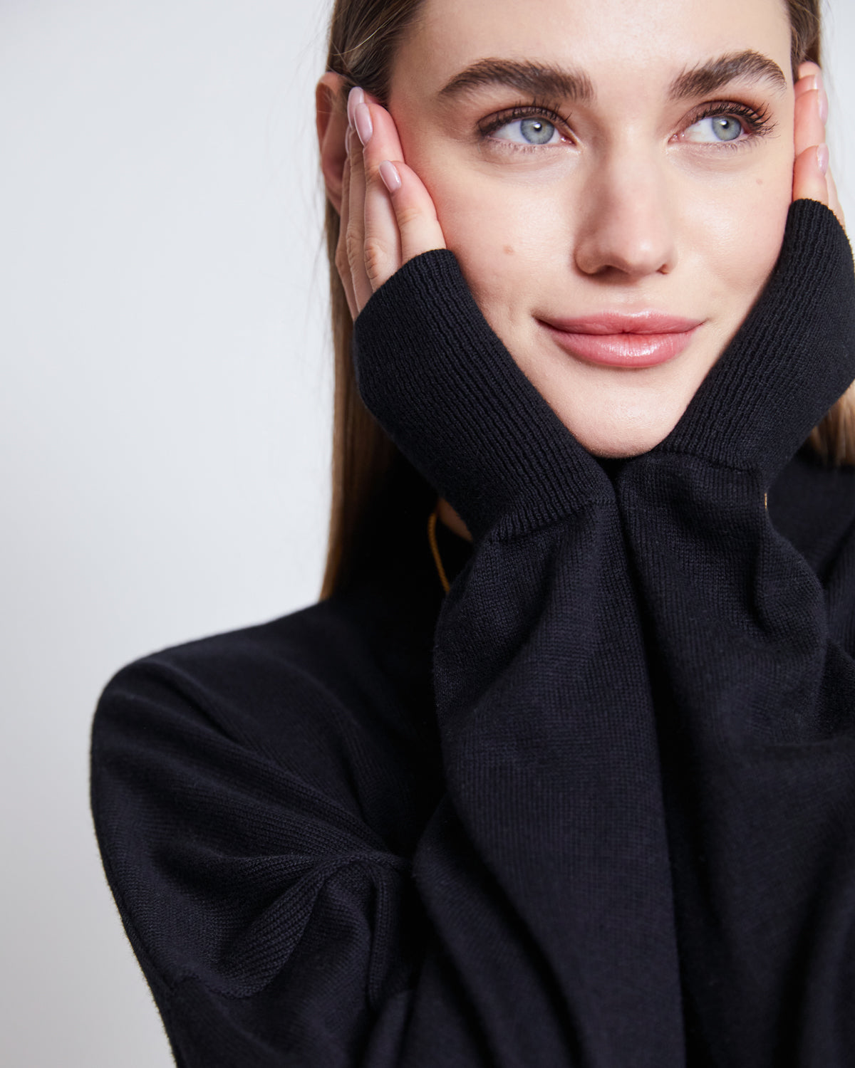 JUMPER YIN (GOTS) - black