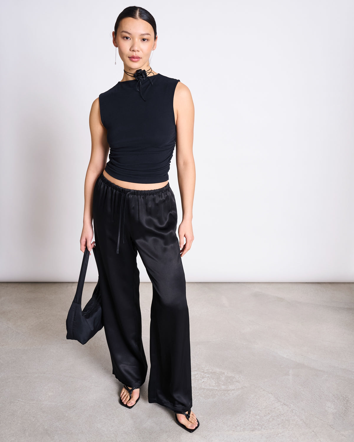 RUFFLE TOP RAFO (GOTS) - black