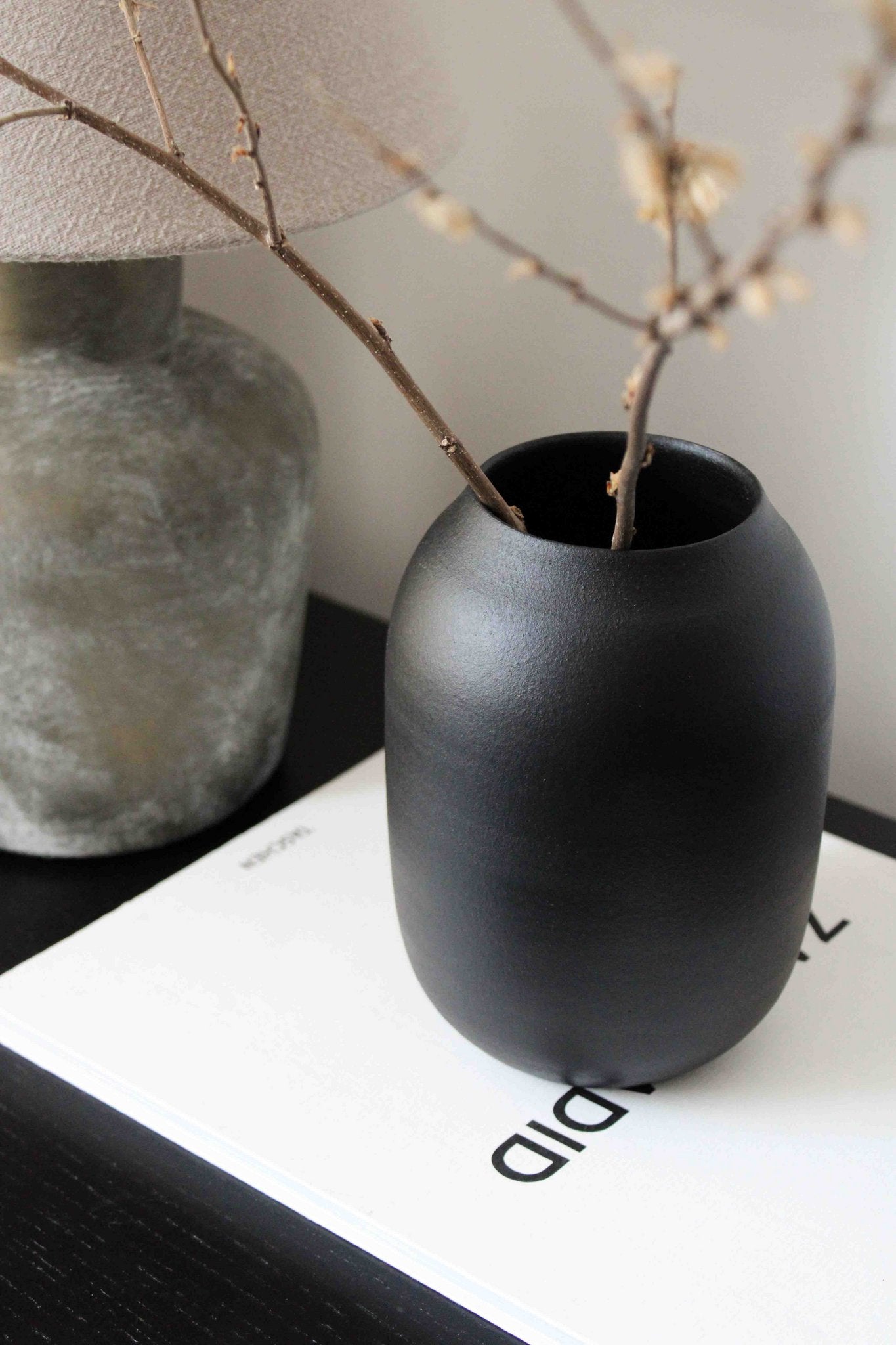 The island collection 03 vase