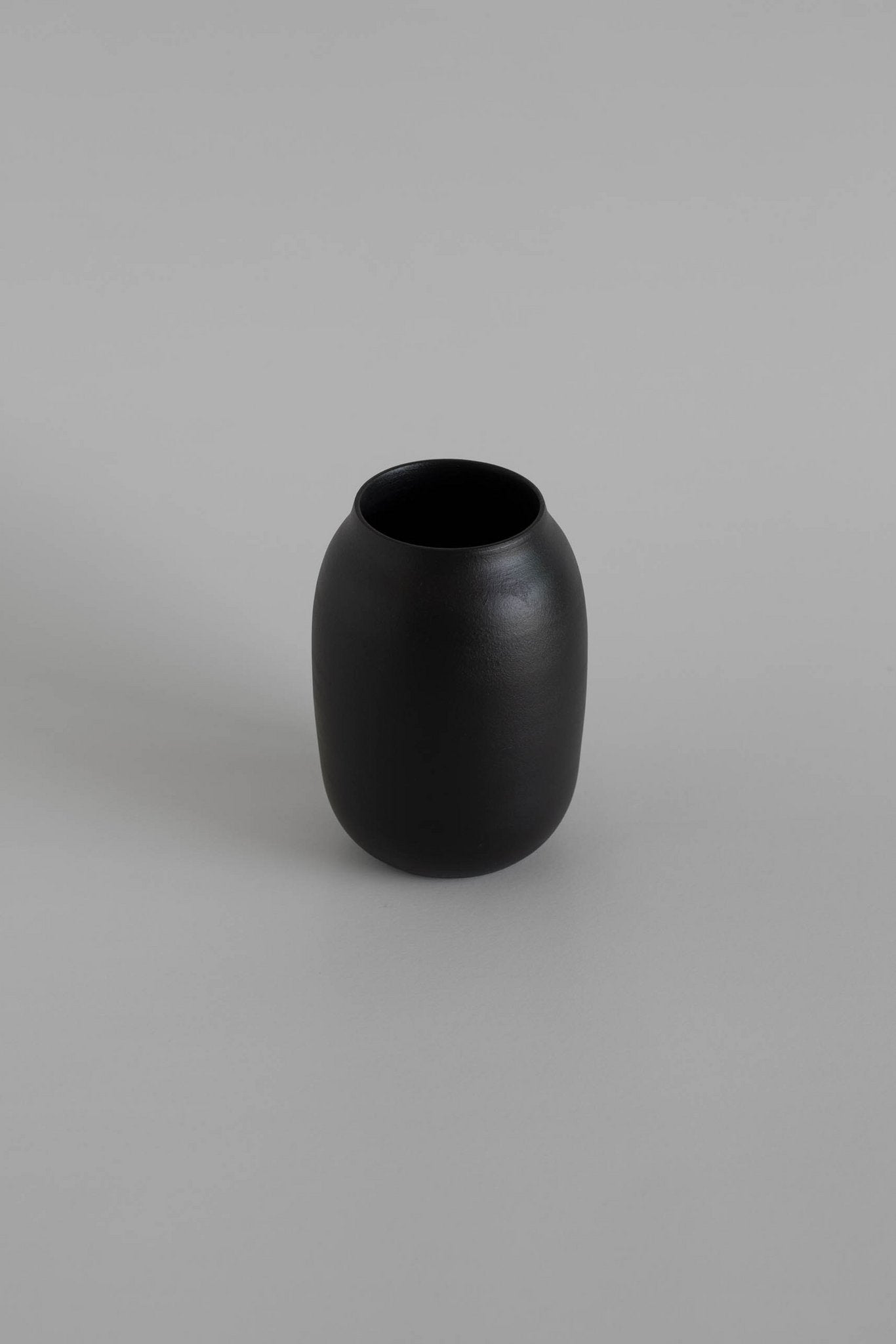 The island collection 03 vase