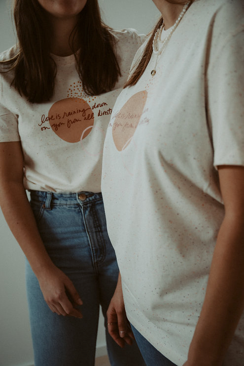 T-Shirt Raining Love