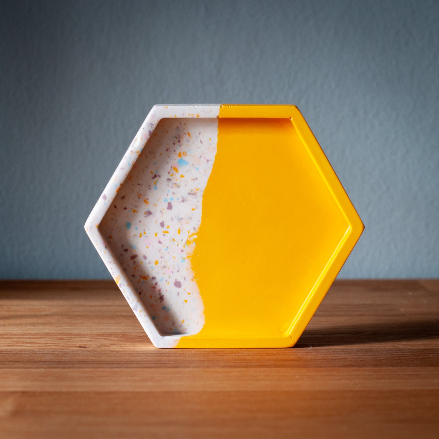 Hedda Hexagon