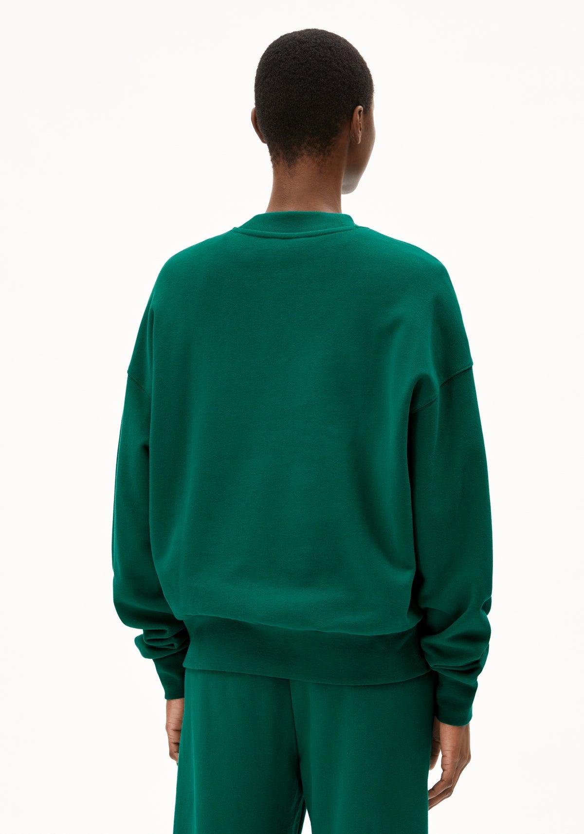 Sweatshirt ICONIC Å ALIZAA - verschiedene Farben