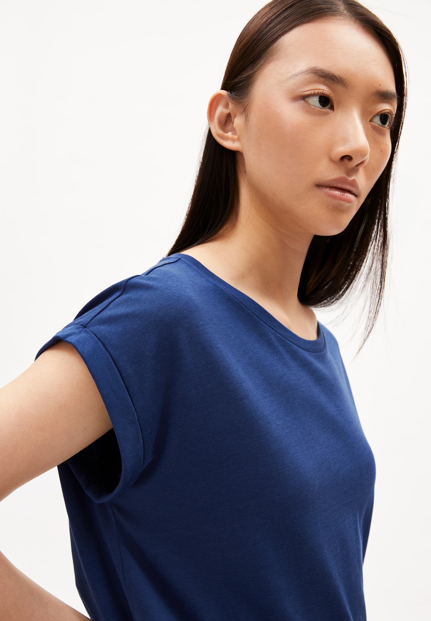 T-Shirt JILAANA - diverse Farben