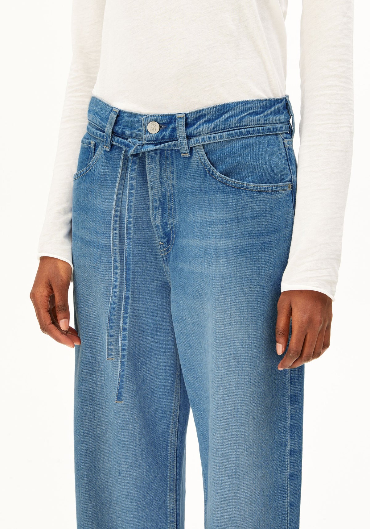 Jeans HAAYI LOW WAIST BAGGY - TENCEL™ LYOCELL MIX NON STRETCH aero