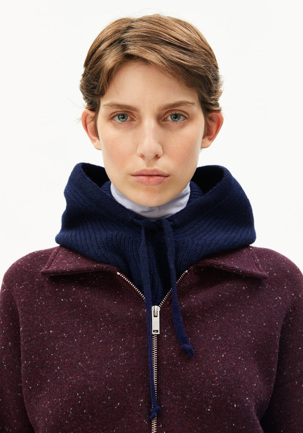 Mütze DEAATA aus Woll-Mix