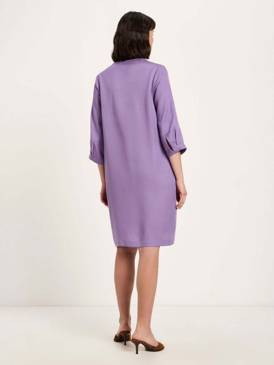 KLEID mit V_AUSSCHNITT aus Tencel™ Lyocell - purple haze