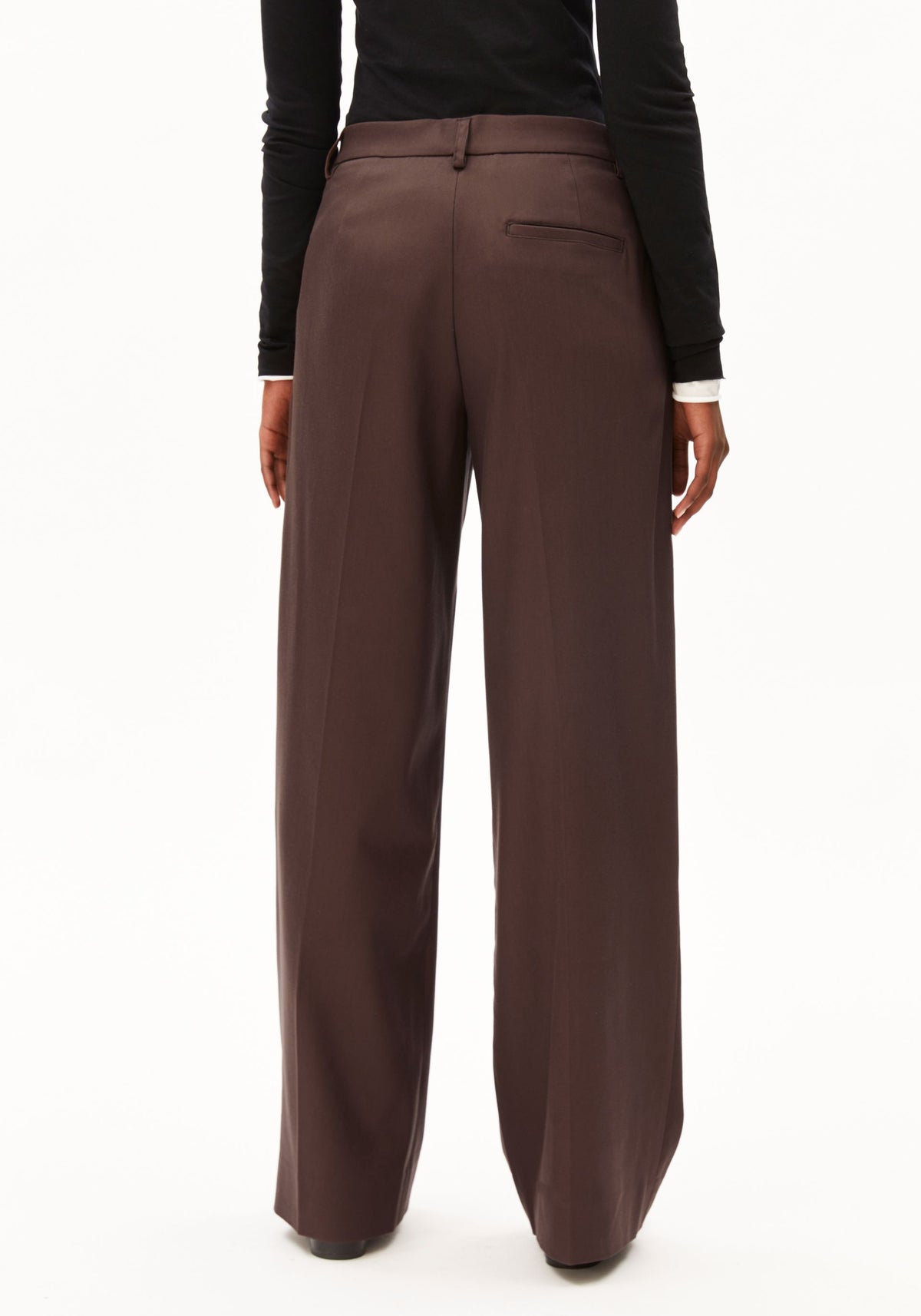 Webhose LEANDRAA -  claystone