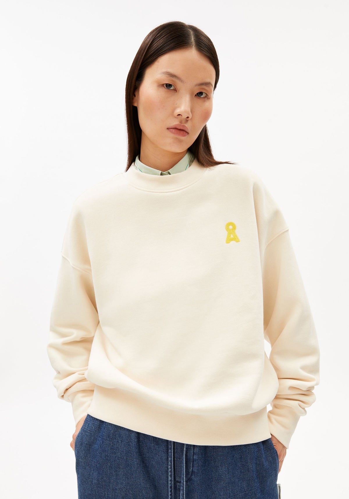 Sweatshirt ICONIC Å ALIZAA - verschiedene Farben