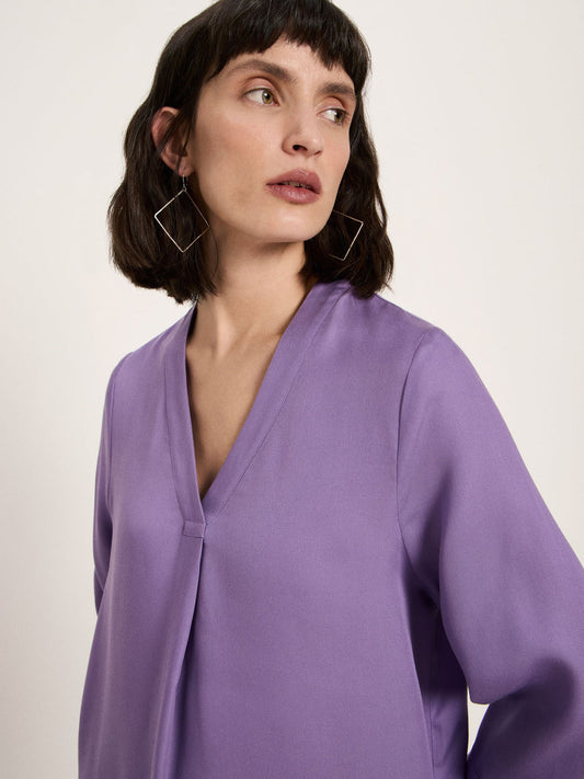 KLEID mit V_AUSSCHNITT aus Tencel™ Lyocell - purple haze