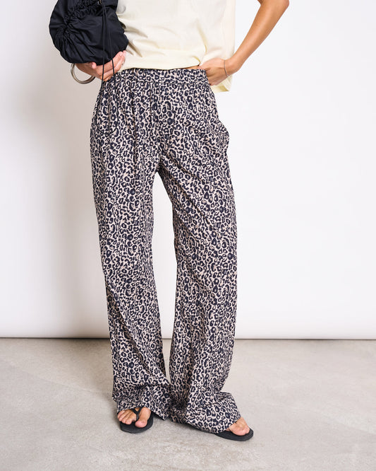 COTTON PANTS SOBY - leo print