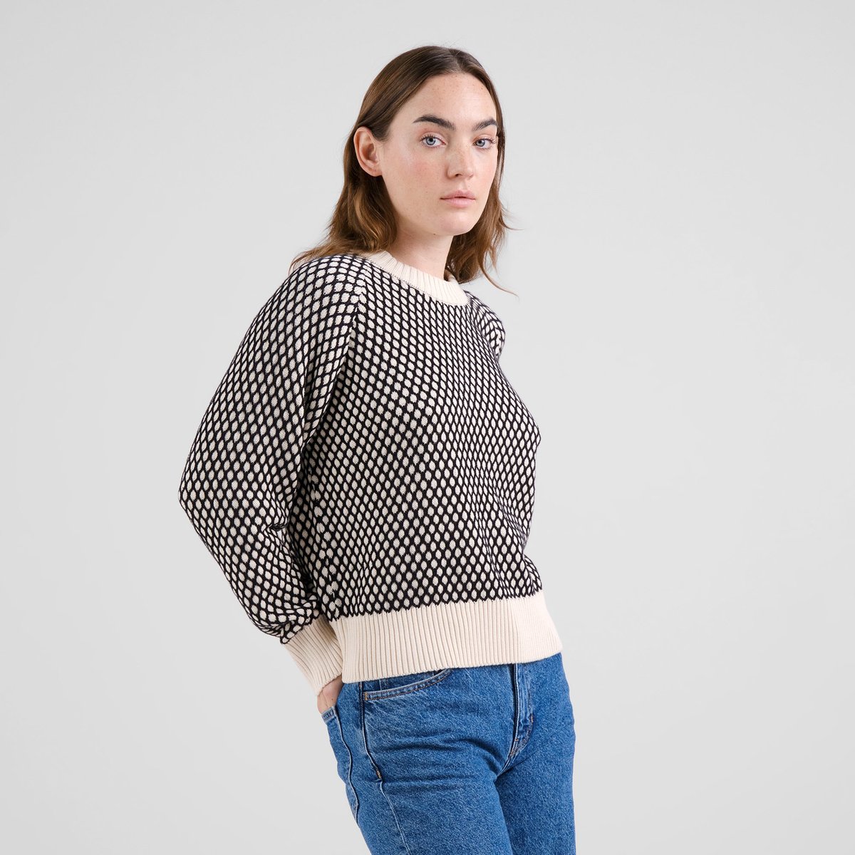 Sweater Husie Bubble Knit - Black/Vanilla White
