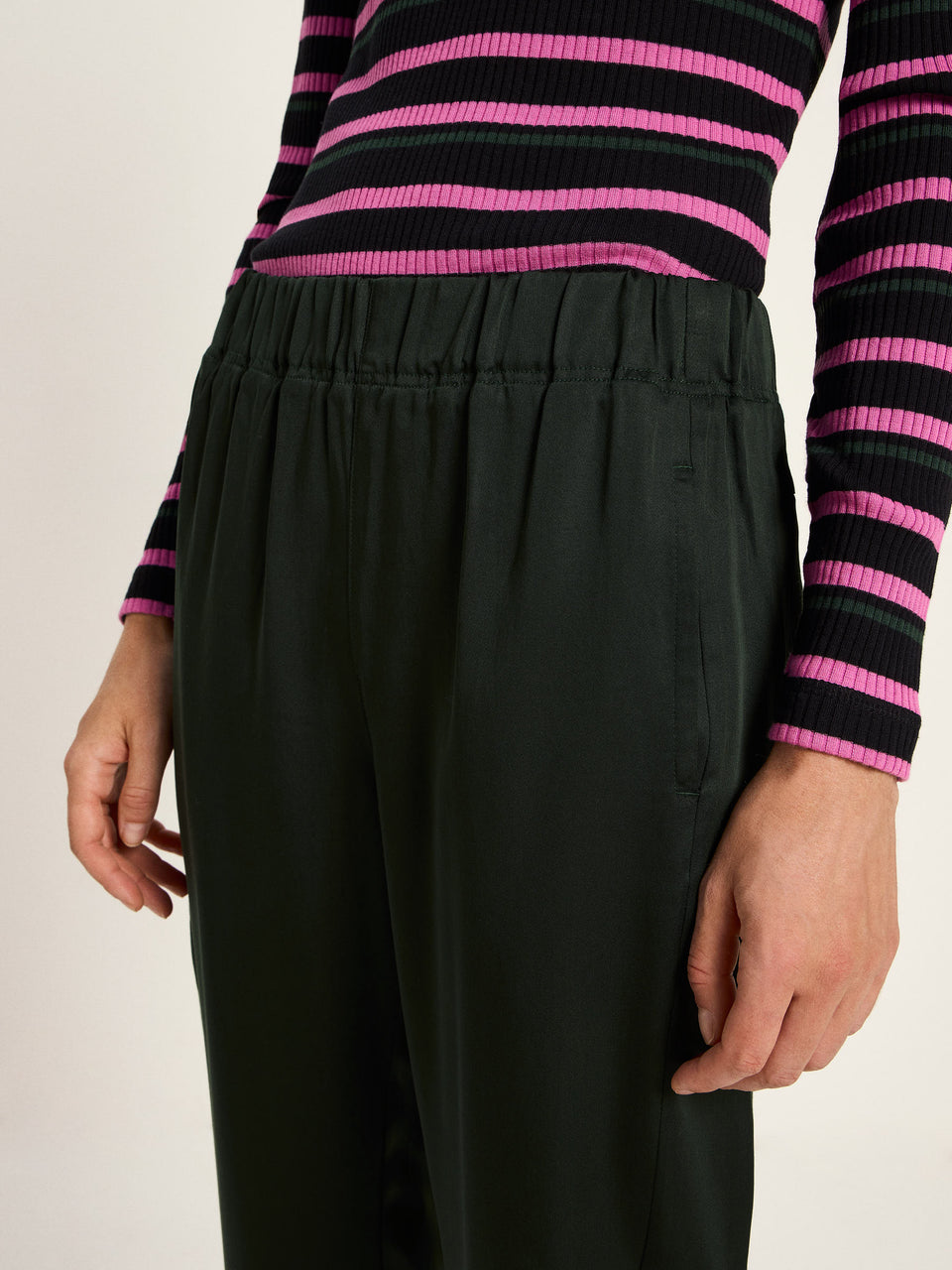 HOSE aus Tencel™ Lyocell - forest