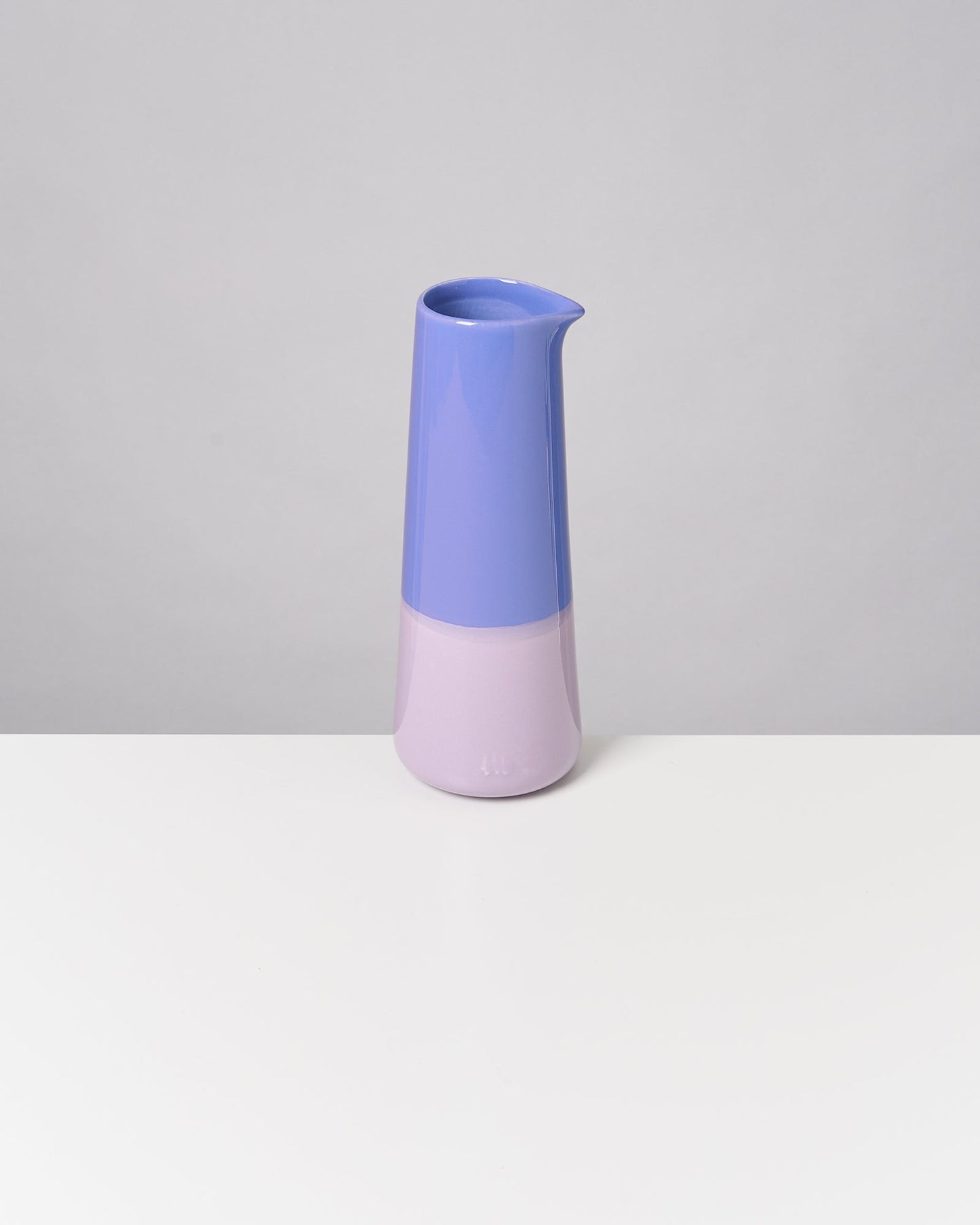 Pinguim Karaffe cornflower lila