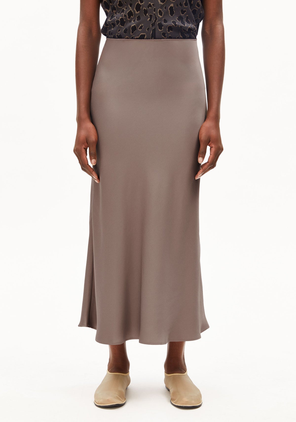 Satinrock LENOVAA NAIA™ RENEW-MIX - walnut cream