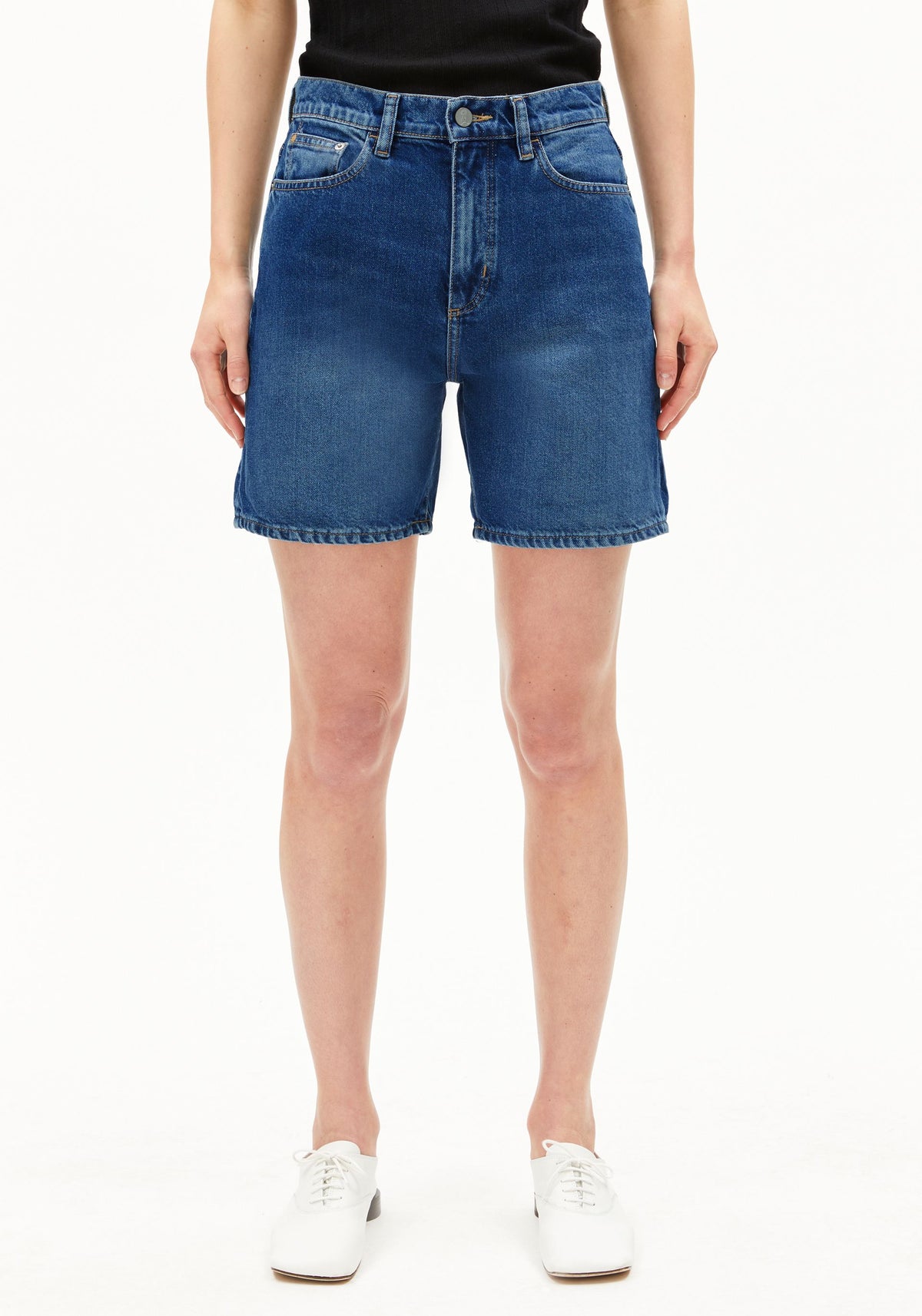 Shorts SHEAARI - diverse Waschungen