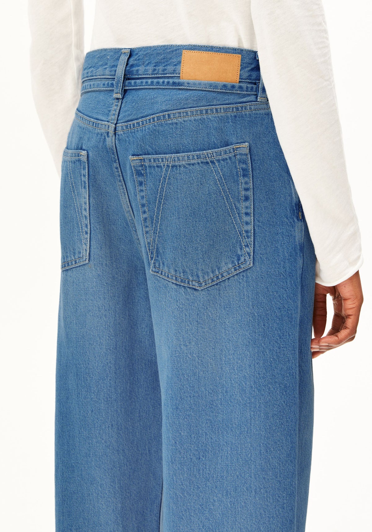 Jeans HAAYI LOW WAIST BAGGY - TENCEL™ LYOCELL MIX NON STRETCH aero