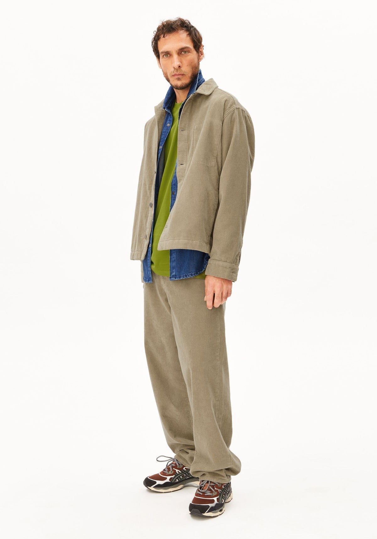 RELAXED CORDJACKE Bio-Baumwolle