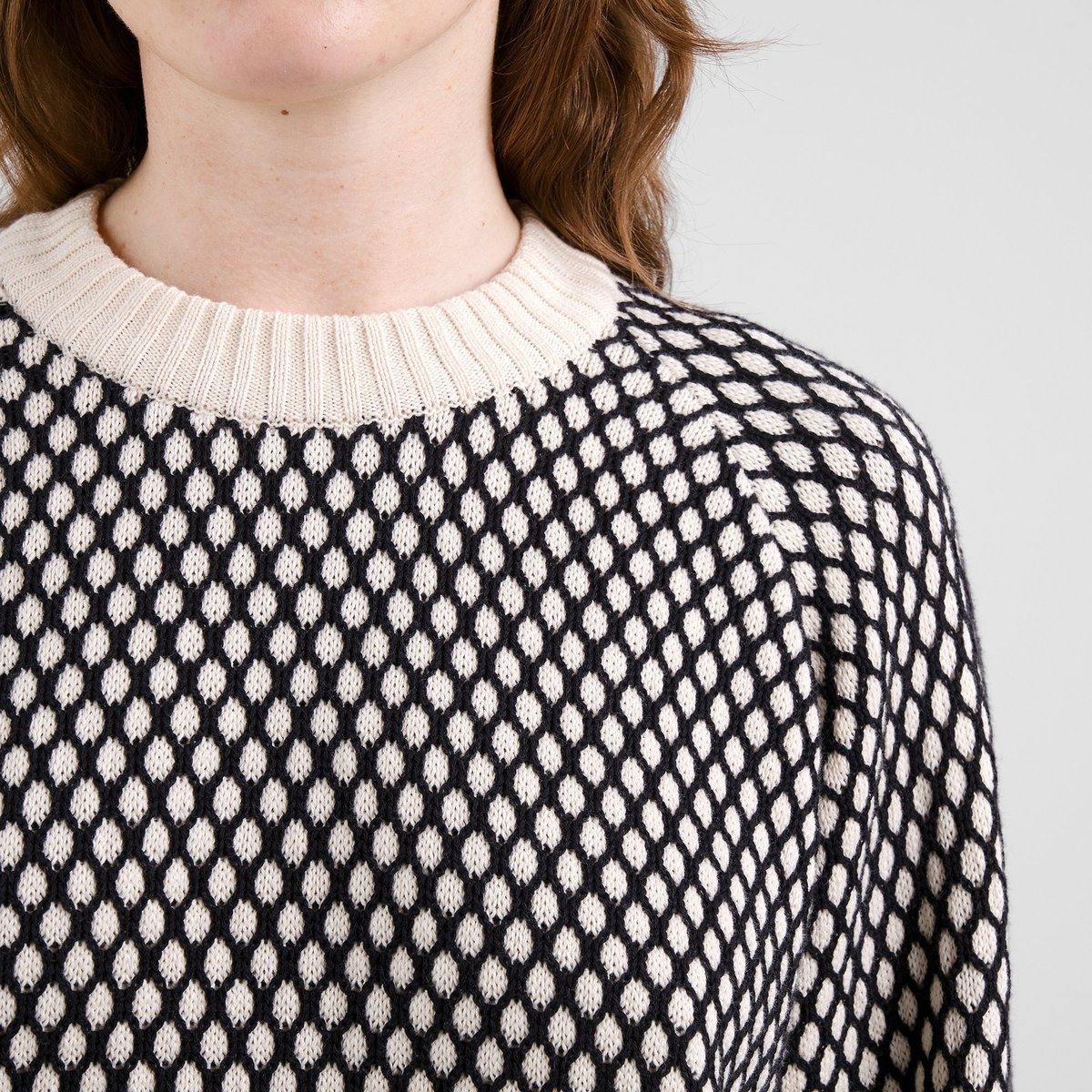 Sweater Husie Bubble Knit - Black/Vanilla White
