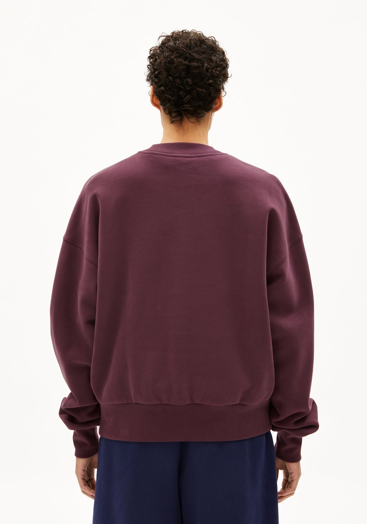 Sweatshirt ICONIC Å ALIZAA - verschiedene Farben