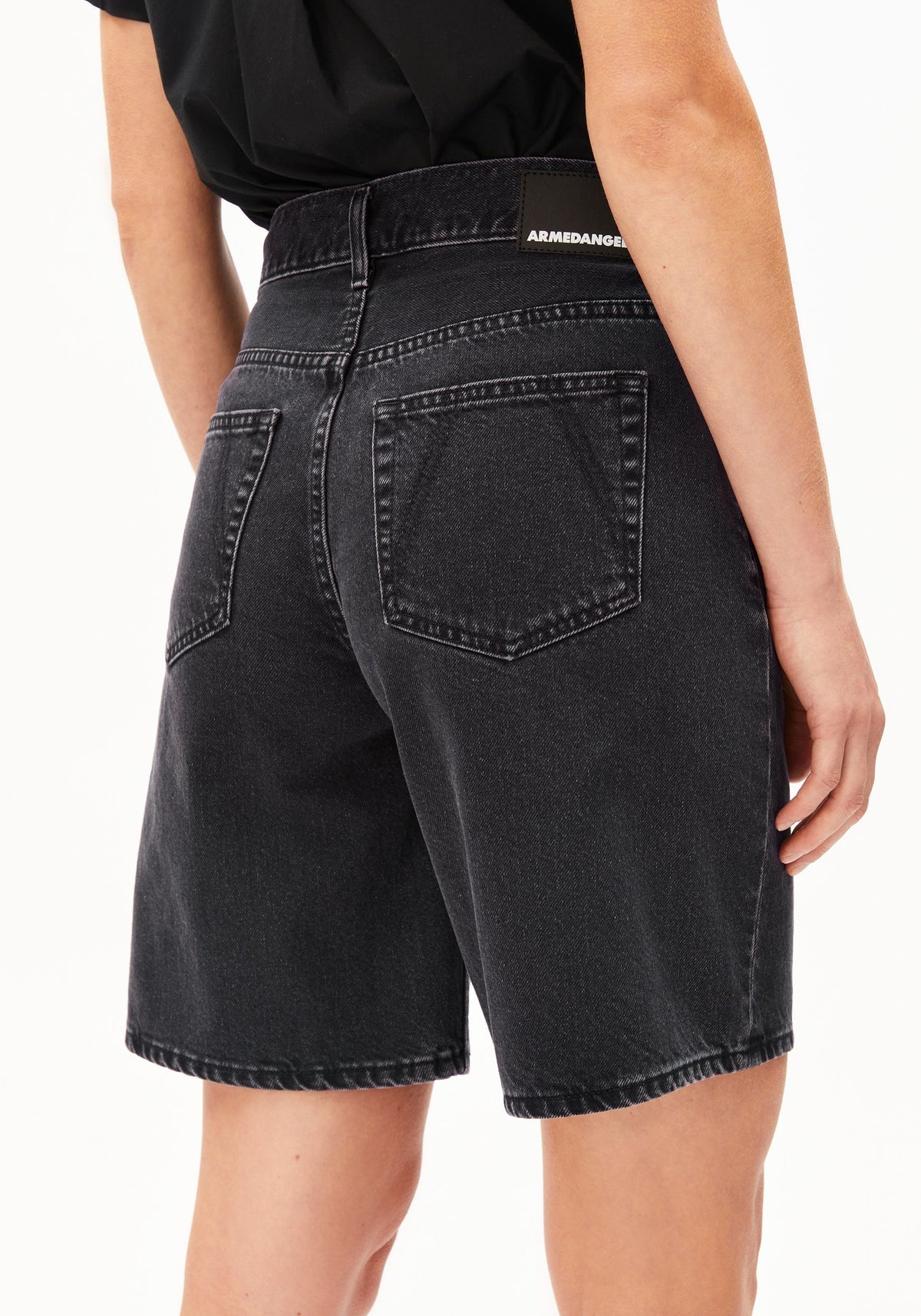 Jeans Shorts THALINAA - verschiedene Farben