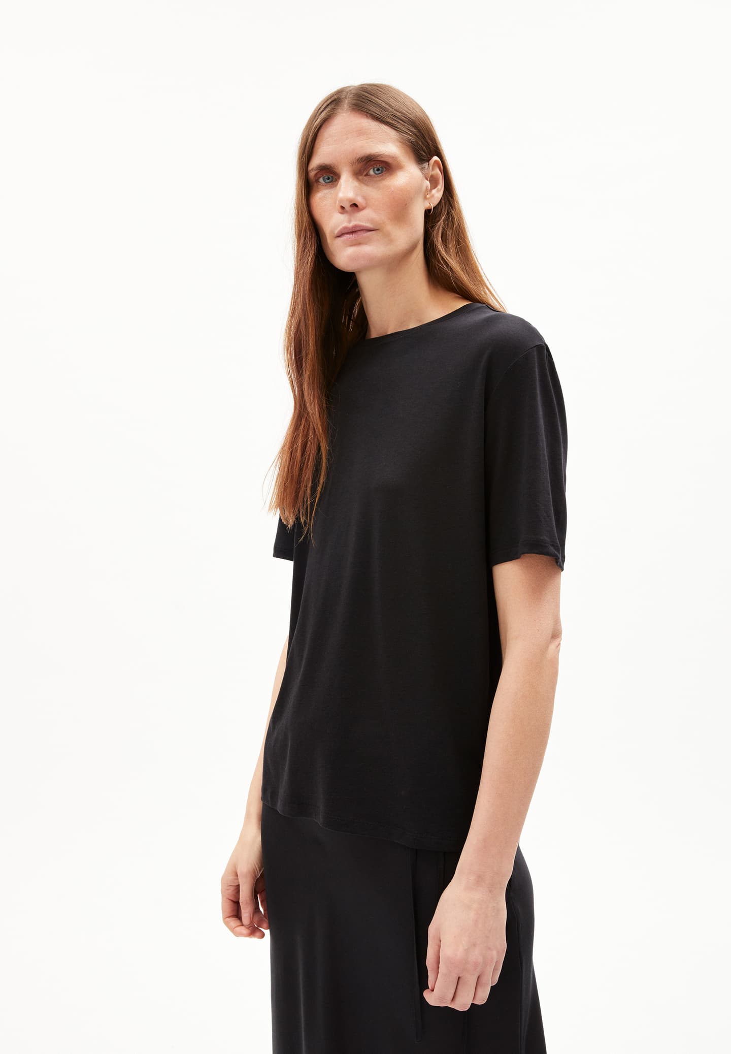 T-Shirt JILAANA - diverse Farben