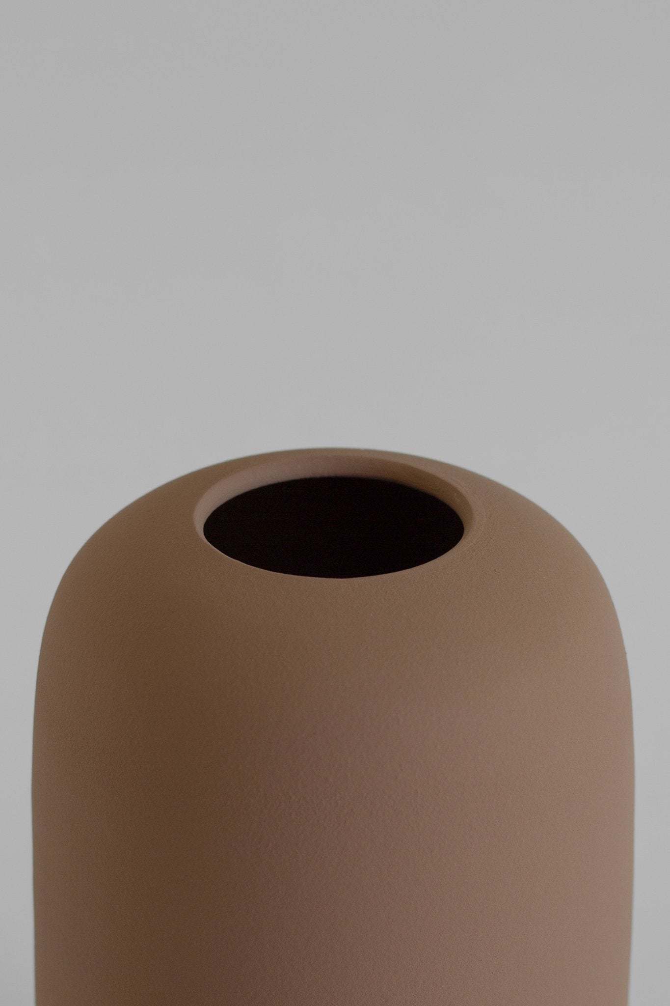 Dune 45 Brown vase