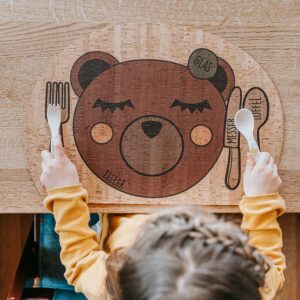 Kinder Tischset Enjoying Bear